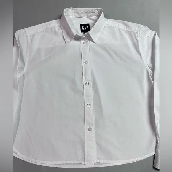 Gap Long Sleeve Button Down Cropped Shirt NWOT Size XS - Picture 3 of 7